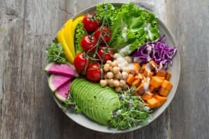 أفضل 6 أطعمة لمتبعي الأنظمة الغذائية النباتية